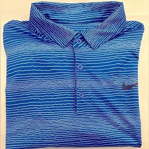 Nike Golf Polo Short Sleeve Shirt. Blue. XL